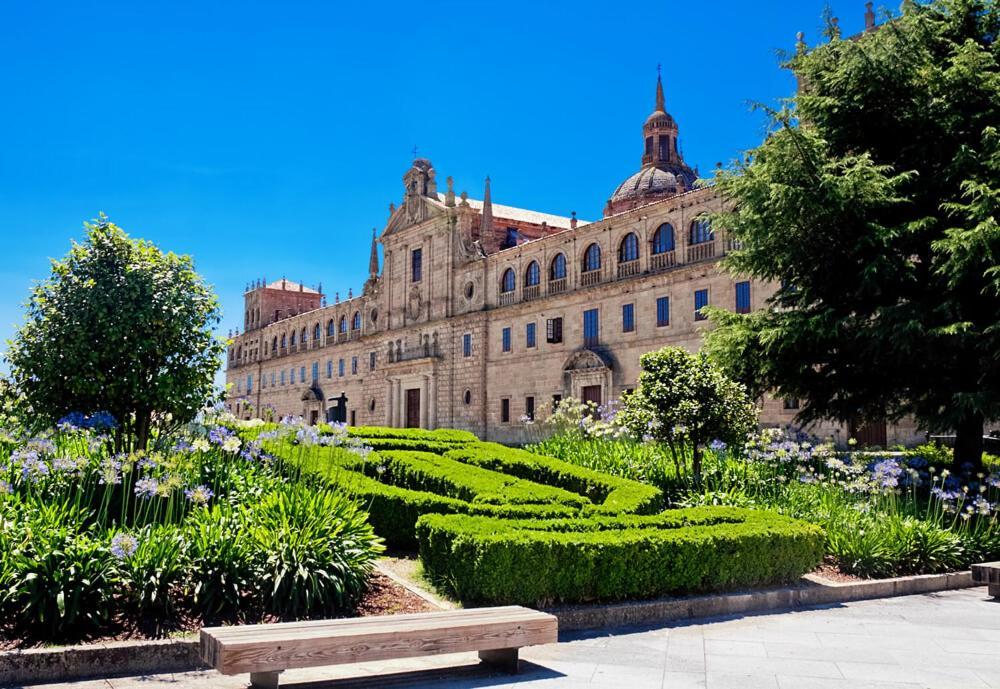 הוילה מונפורט דה למוס Casa Casares מראה חיצוני תמונה