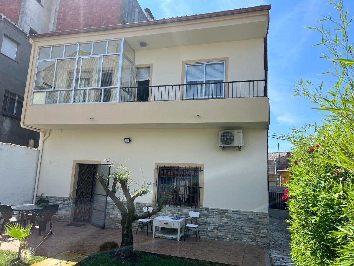 הוילה מונפורט דה למוס Casa Casares מראה חיצוני תמונה